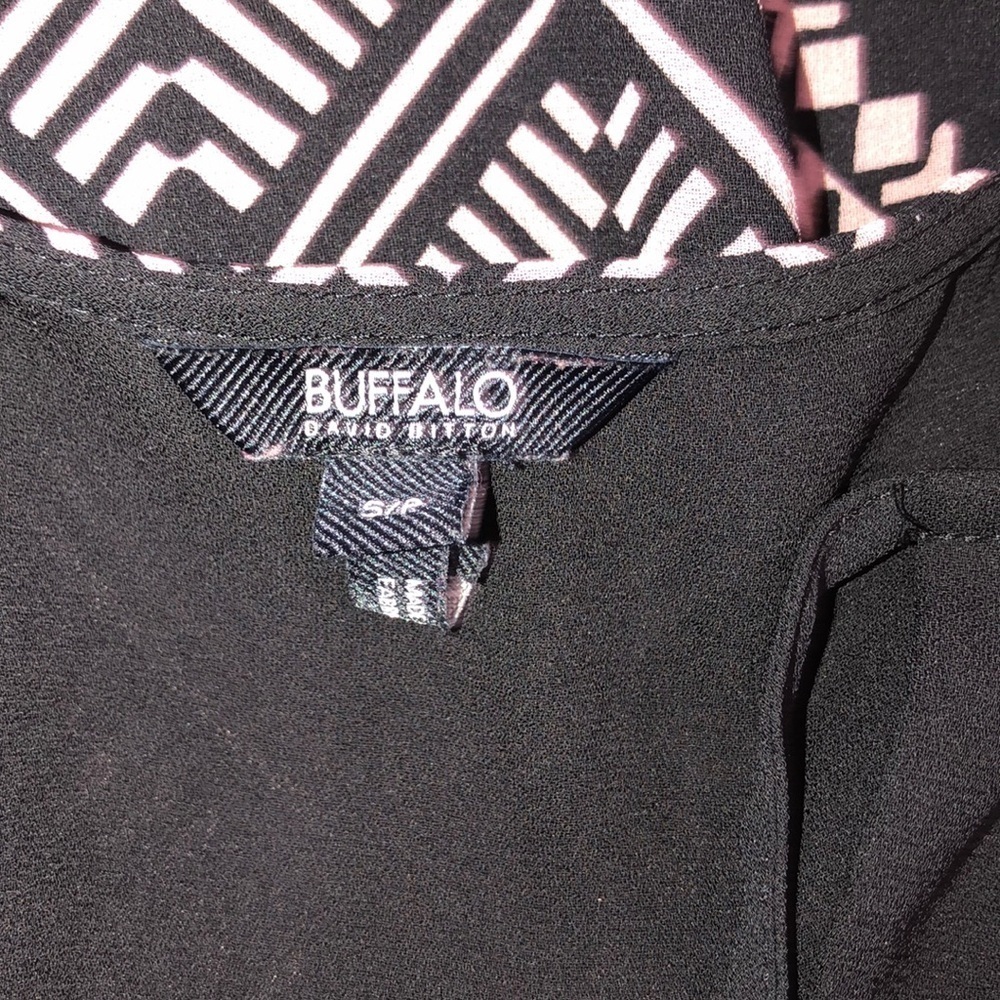Buffalo by David Bitton small cold shoulder blouse - Picture 4 of 6